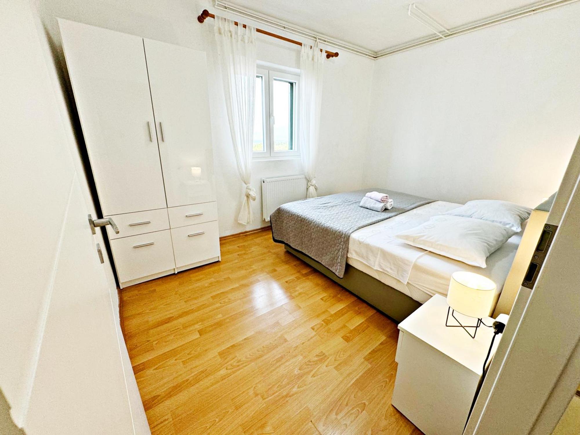 Apartment Baloevic Постіра Екстер'єр фото